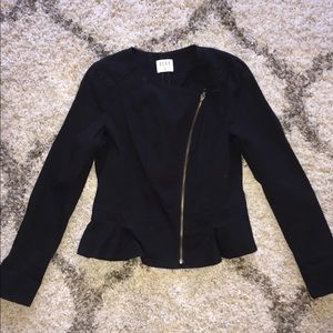 Very cute/flattering shape-black denim jacket nwot